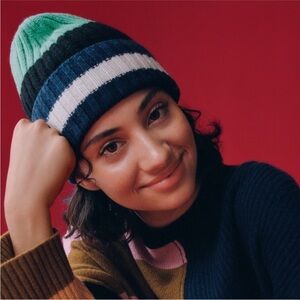 NWT Everlane Cashmere Beanie Hat Bright Navy Multi One Size OS Soft Warm Cap